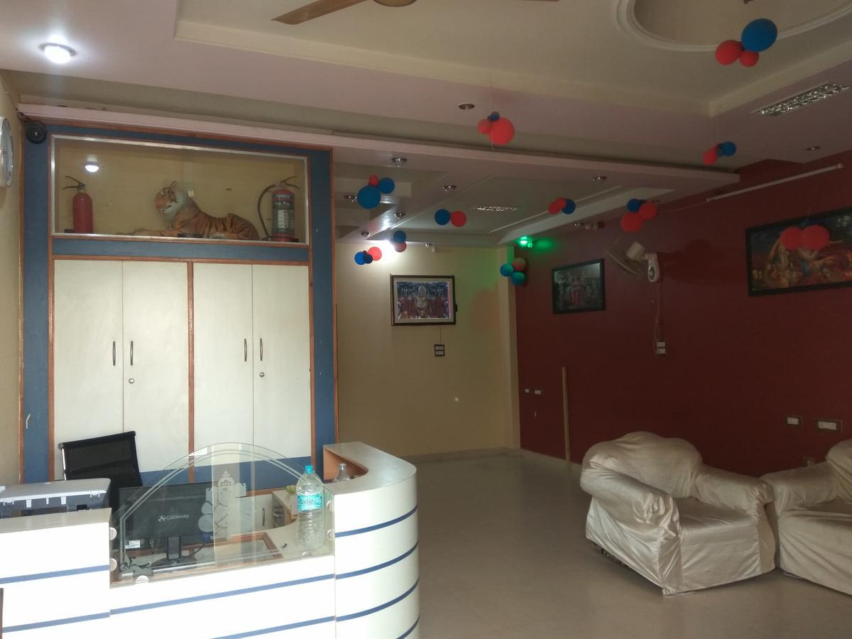 Rtc Guest House 萨瓦伊马多普尔 外观 照片