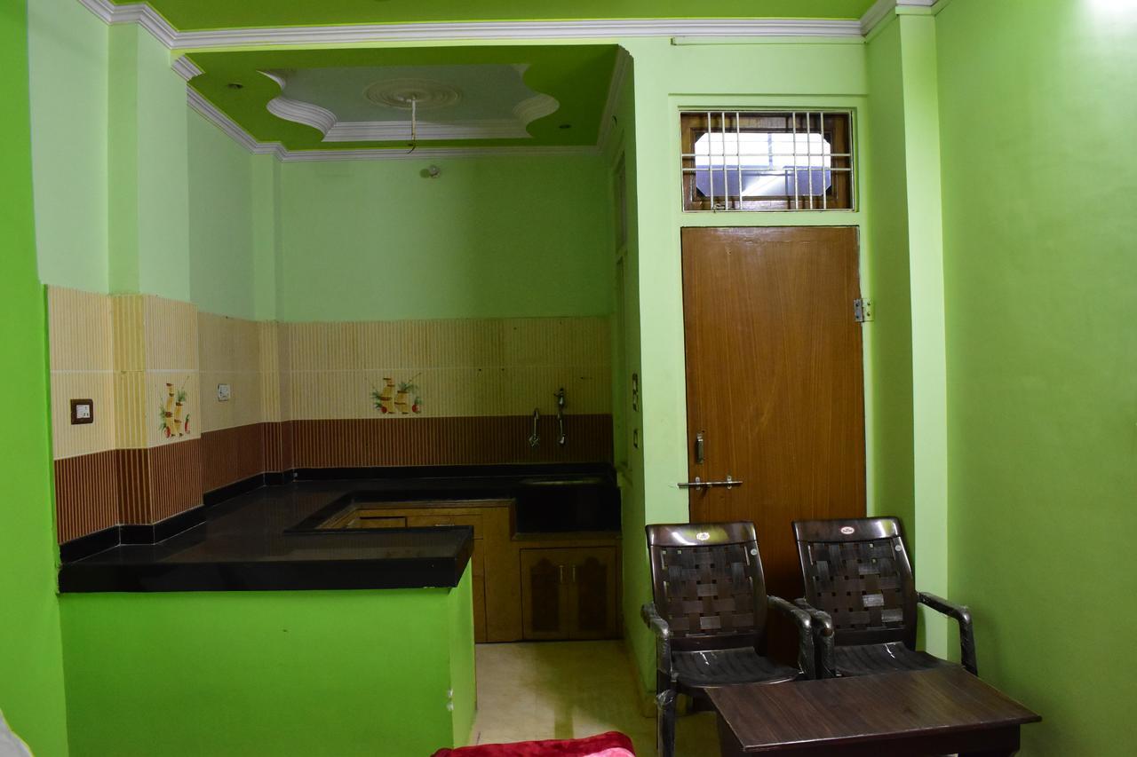 Rtc Guest House 萨瓦伊马多普尔 外观 照片