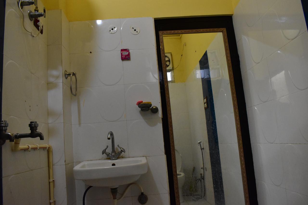 Rtc Guest House 萨瓦伊马多普尔 外观 照片